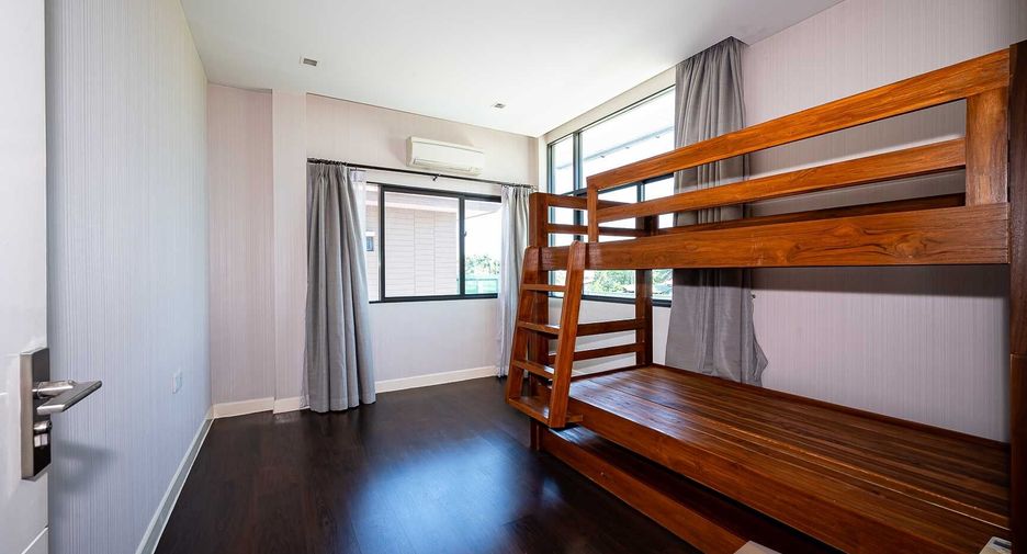 For sale 4 bedrooms house in Prawet, Bangkok