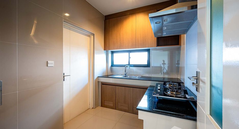 For sale 4 bedrooms house in Prawet, Bangkok