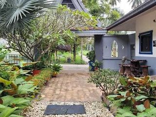 For sale 26 bedrooms hotel in Ko Samui, Surat Thani