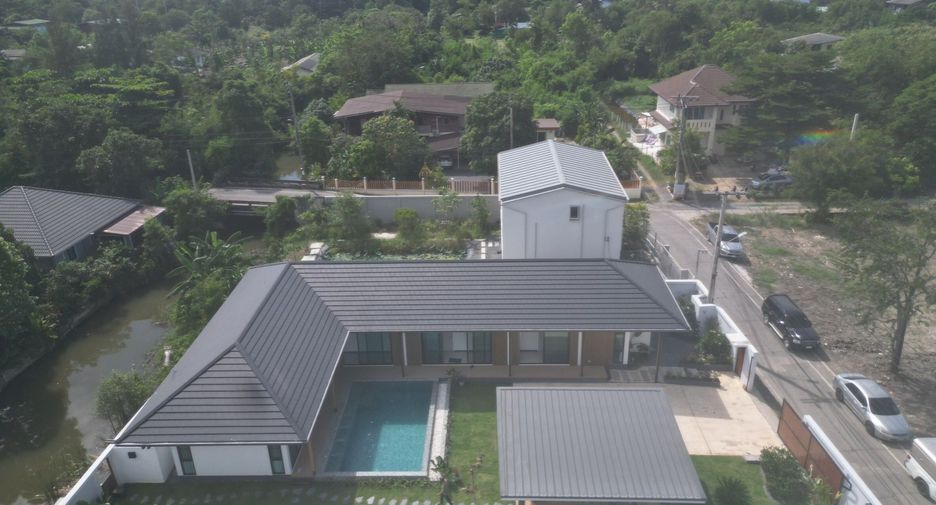 Villa zum Kauf und zur Miete mit 4 Zimmer in Phra Pradaeng, Samut Prakan