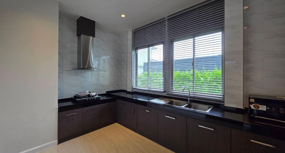 Casa en venta de 5 habitaciones en Prawet, Bangkok