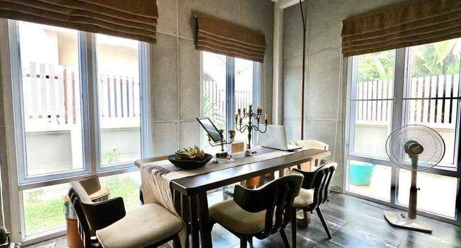 For rent 3 bedrooms house in Mueang Chiang Mai, Chiang Mai