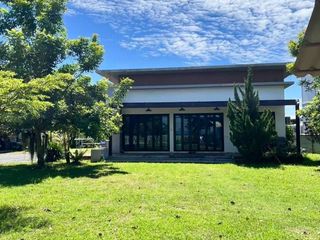 Villa en venta de 5 habitaciones en San Kamphaeng, Chiang Mai