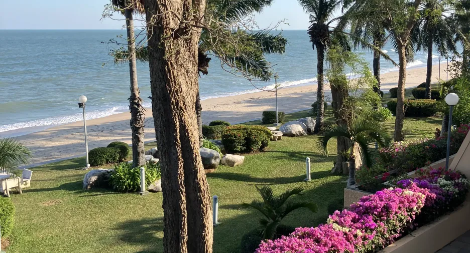 For sale 1 bed condo in Cha Am, Phetchaburi
