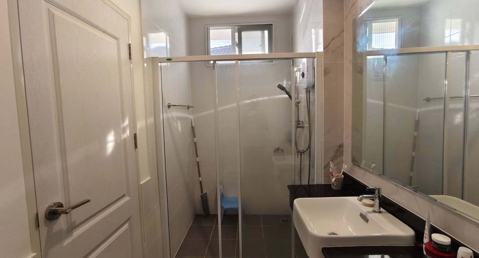 For rent 3 bedrooms house in Doi Saket, Chiang Mai