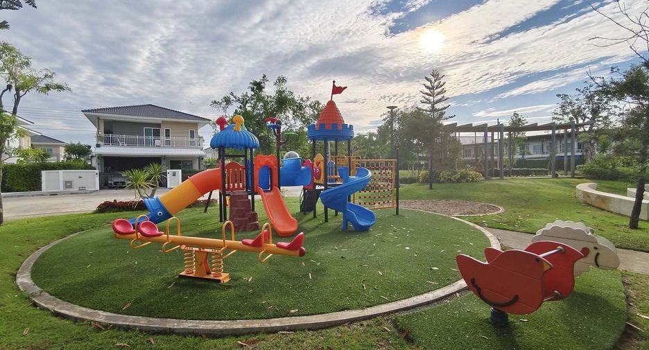 For rent 3 bedrooms house in Doi Saket, Chiang Mai