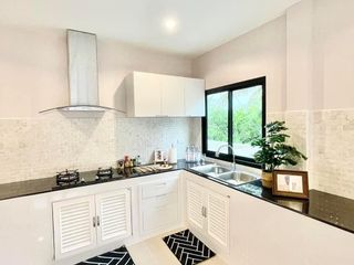 For rent 3 bedrooms townhouse in San Sai, Chiang Mai