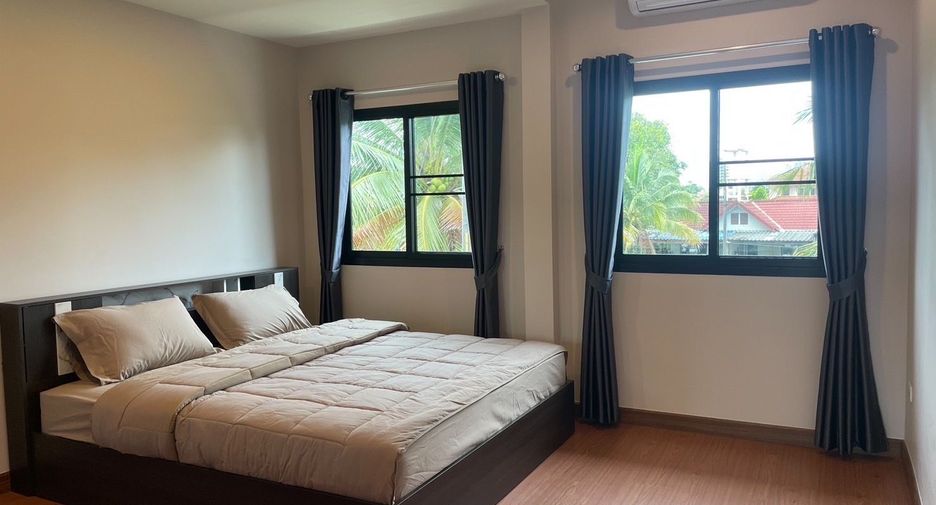 Reihenhaus zur Miete mit 3 Zimmer in San Sai, Chiang Mai
