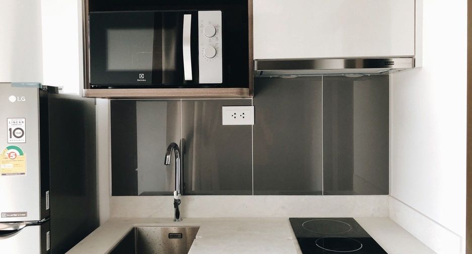 For sale studio condo in Watthana, Bangkok