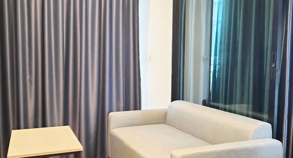 Wohnung zur Miete mit 1 Zimmer in Huai Khwang, Bangkok