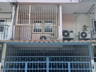 For Rent 3 Bedroom Townhouse In Chom Thong, Bangkok