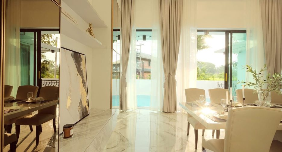 For rent 4 bedrooms house in Mae Rim, Chiang Mai