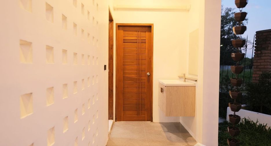 For rent 4 bedrooms house in Mae Rim, Chiang Mai
