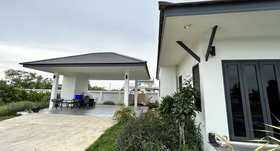 Villa zum Kauf und zur Miete mit 3 Zimmer in Cha Am, Phetchaburi