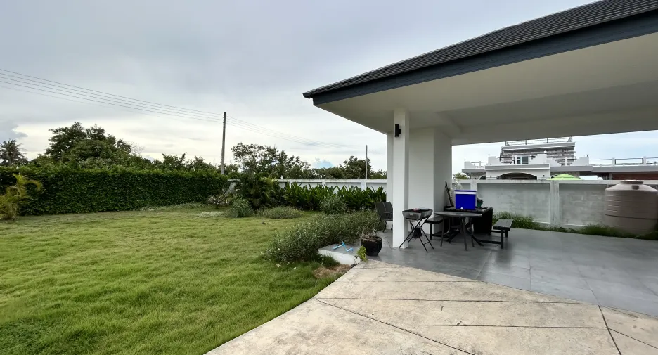 Villa zum Kauf und zur Miete mit 3 Zimmer in Cha Am, Phetchaburi