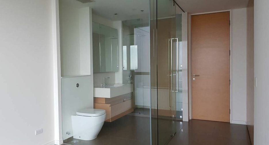 Condo en venta de 2 habitaciones en Sathon, Bangkok