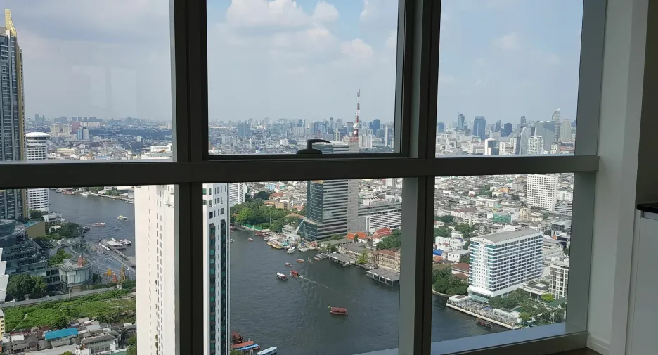 Condo en venta de 2 habitaciones en Sathon, Bangkok