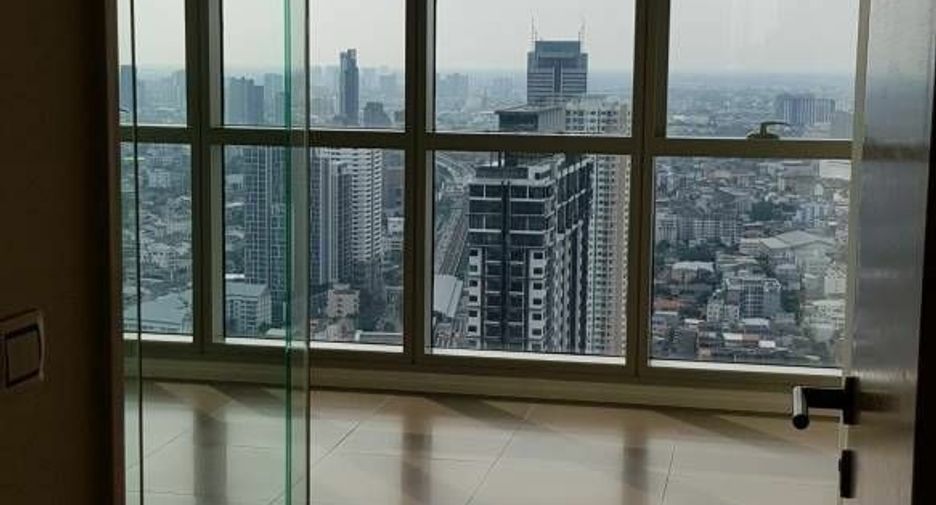 Condo en venta de 2 habitaciones en Sathon, Bangkok