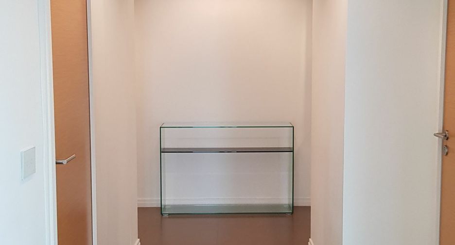 Condo en venta de 2 habitaciones en Sathon, Bangkok