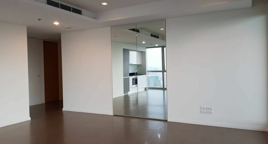 Condo en venta de 2 habitaciones en Sathon, Bangkok