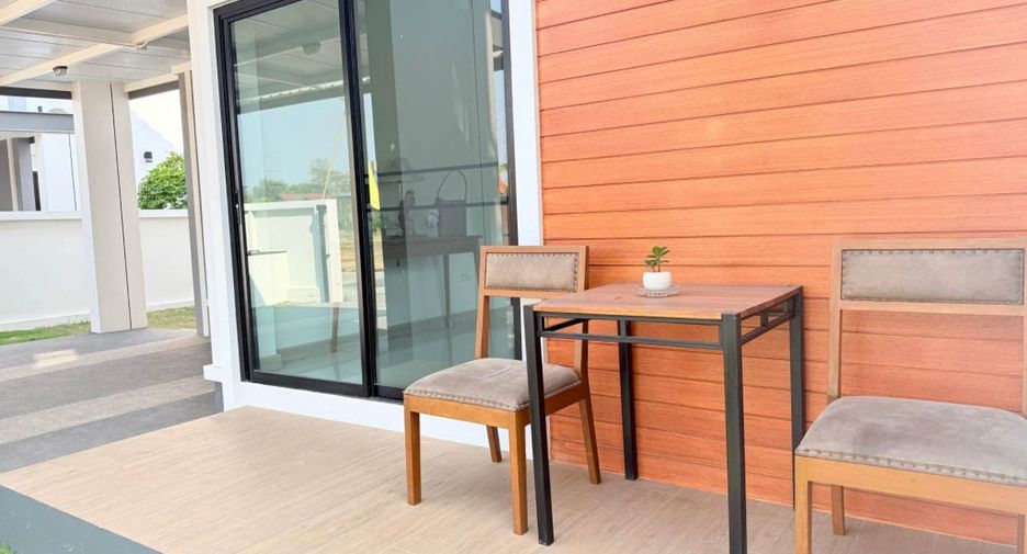 For rent 3 bedrooms house in Mueang Chiang Mai, Chiang Mai