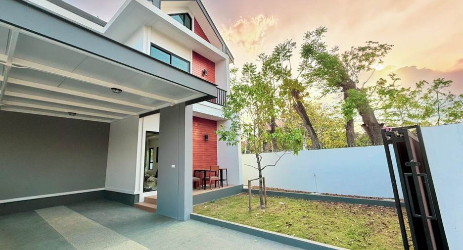 For rent 3 bedrooms house in Mueang Chiang Mai, Chiang Mai