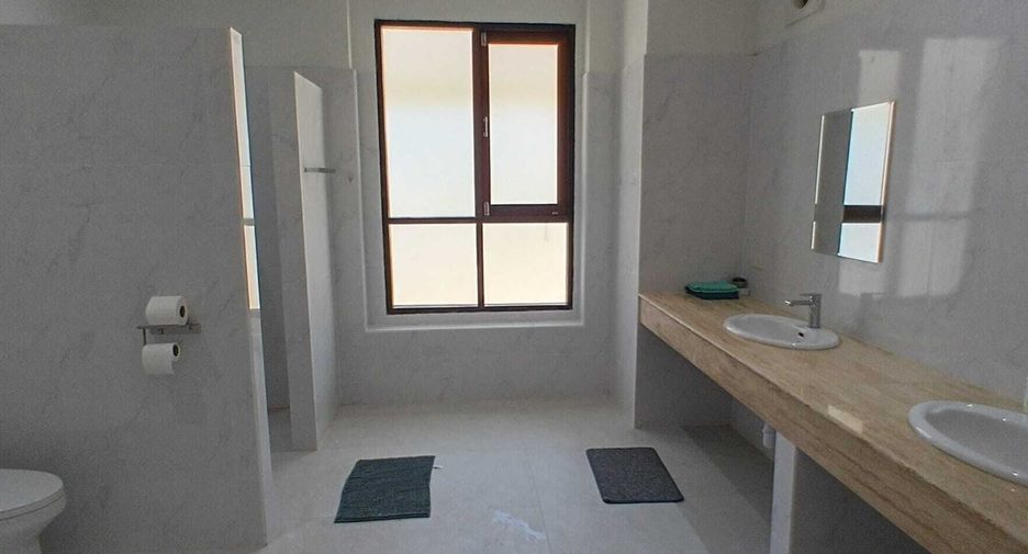 For rent 4 bedrooms villa in Ko Samui, Surat Thani