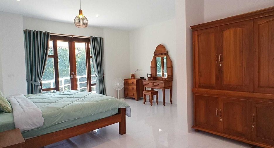 For rent 4 bedrooms villa in Ko Samui, Surat Thani