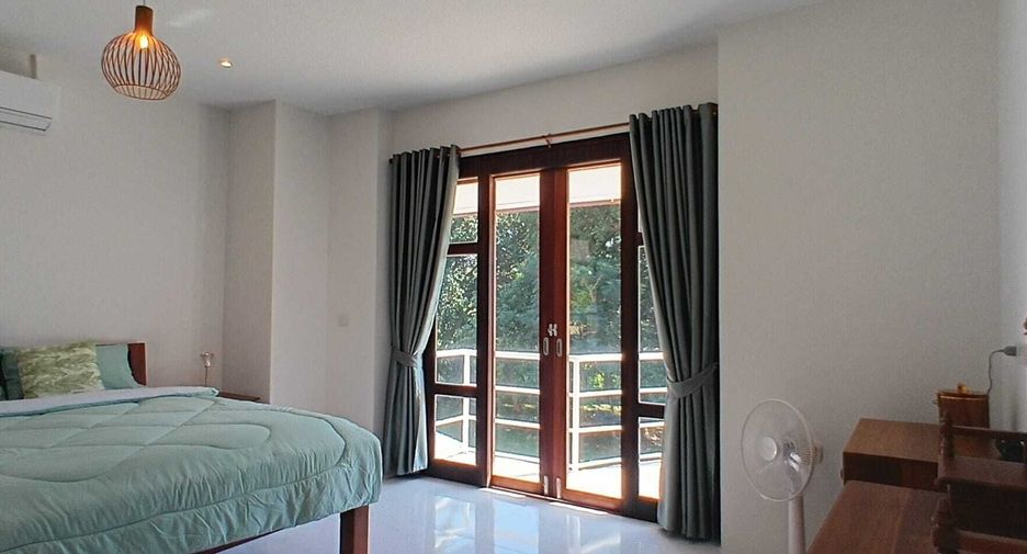 For rent 4 bedrooms villa in Ko Samui, Surat Thani
