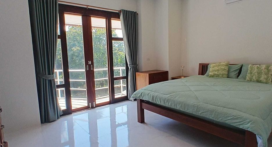 For rent 4 bedrooms villa in Ko Samui, Surat Thani