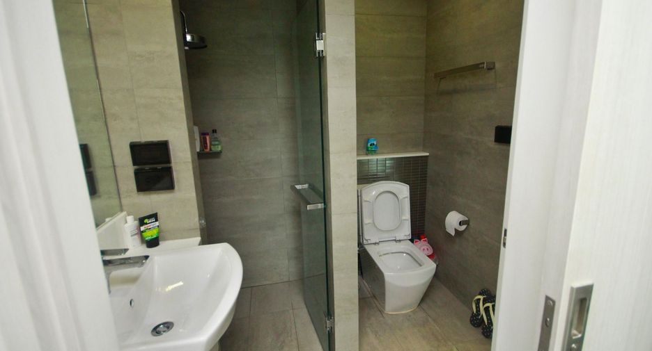 For sale 2 bedrooms condo in Mueang Chiang Mai, Chiang Mai