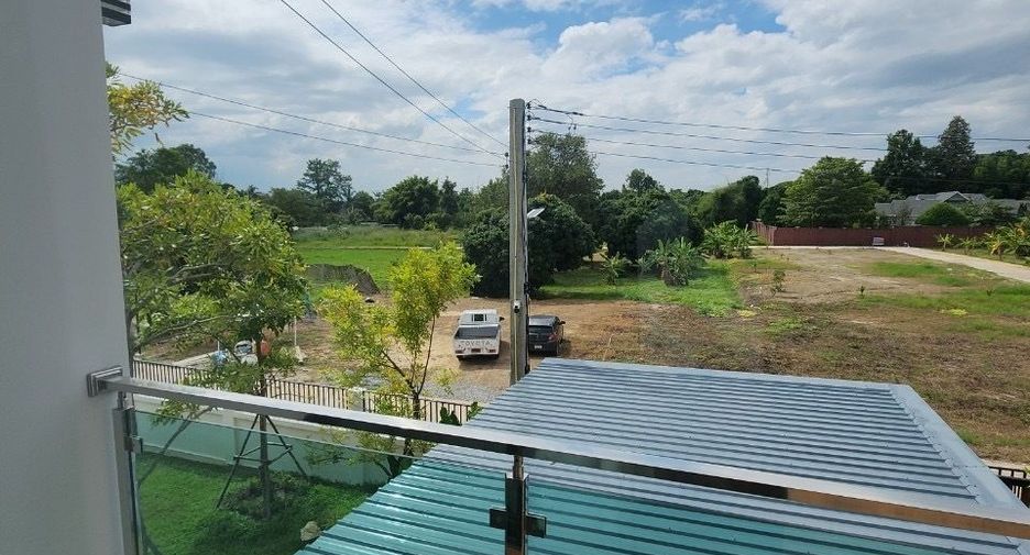 For sale 3 bedrooms house in Hang Dong, Chiang Mai