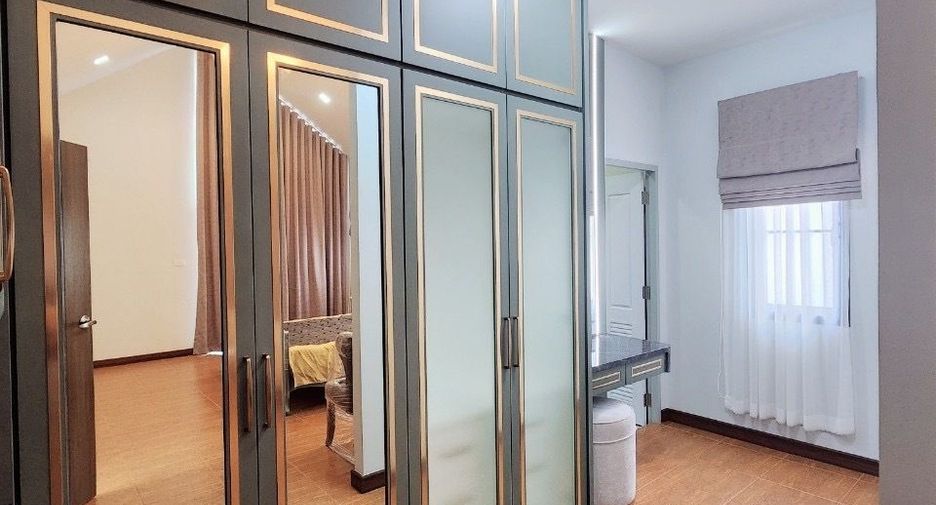 For sale 3 bedrooms house in Hang Dong, Chiang Mai