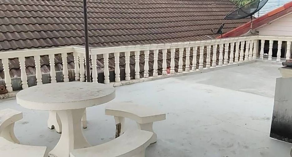 For rent 3 bedrooms house in Sattahip, Chonburi