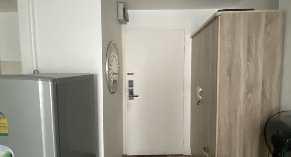 For sale 2 ベッドルーム condo in Bang Lamung, Chonburi