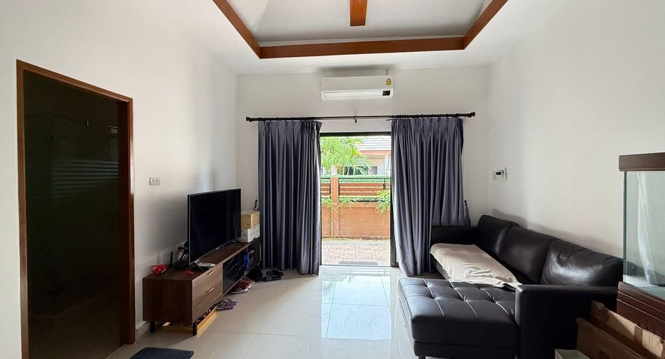 À vendre et à louer 3 chambres maison à Bang Lamung, Chonburi