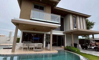 Villa zur Miete mit 4 Zimmer in Bang Lamung, Chonburi