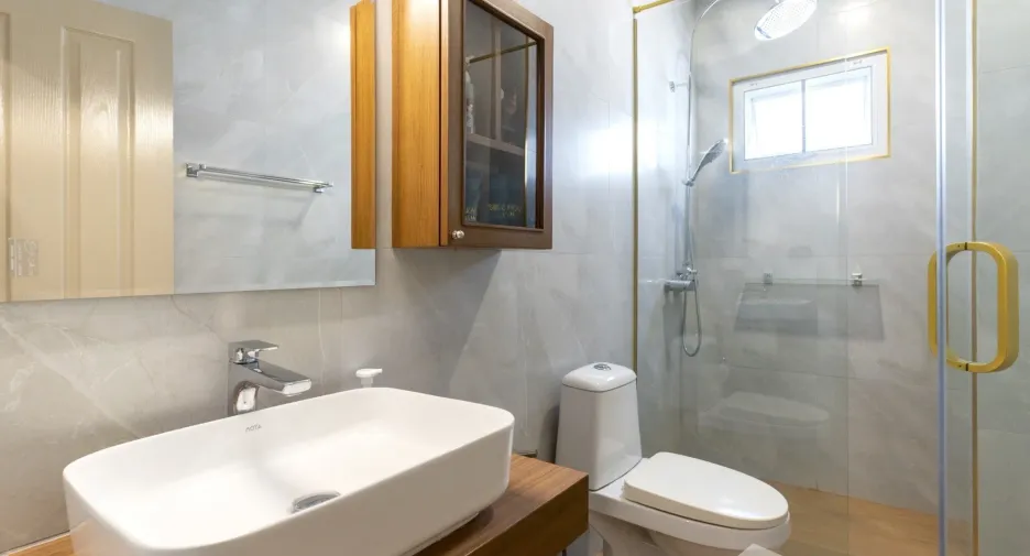 For sale and for rent 4 bedrooms house in Mueang Chiang Mai, Chiang Mai