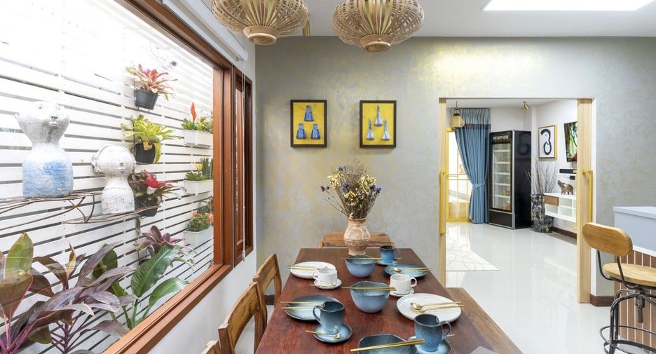 For sale and for rent 4 bedrooms house in Mueang Chiang Mai, Chiang Mai