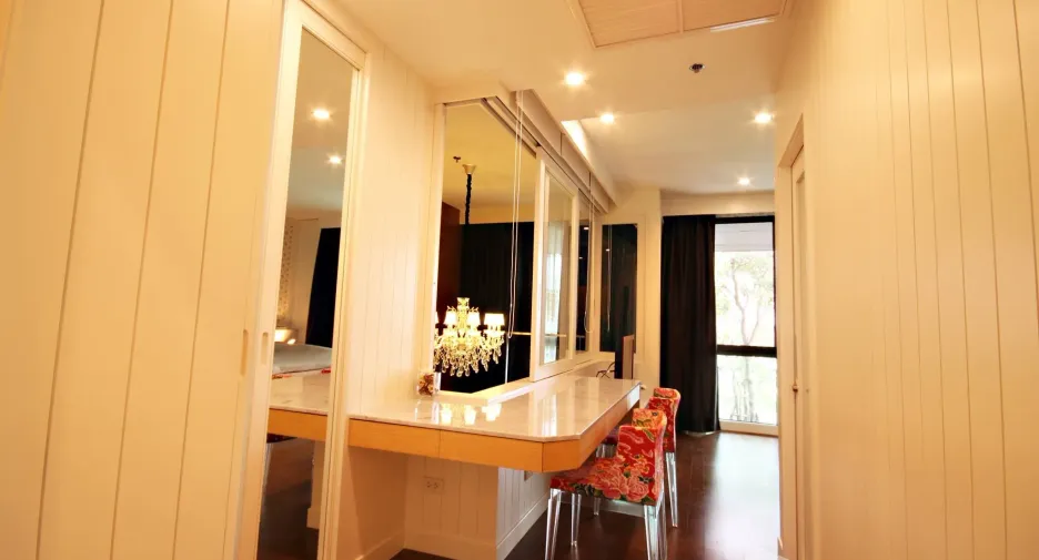 For sale そして for rent 3 ベッドルーム condo in Khlong Toei, Bangkok
