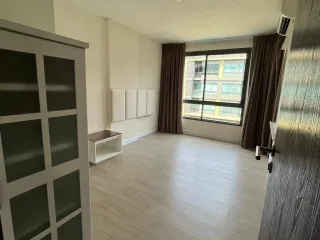 For sale 1 bed condo in Phaya Thai, Bangkok