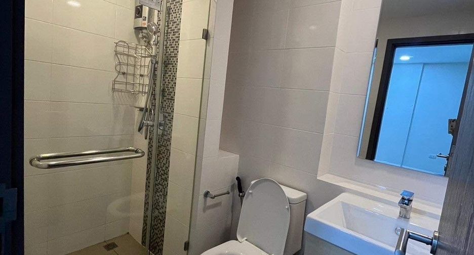 For sale 1 bed condo in Phaya Thai, Bangkok