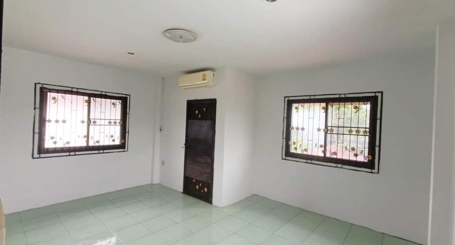 For rent 3 bedrooms house in Bang Lamung, Chonburi