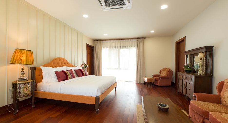 Villa en venta y en alquiler de 5 habitaciones en Saraphi, Chiang Mai