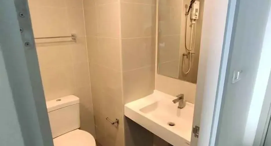 À louer studio condo à Bang Phli, Samut Prakan