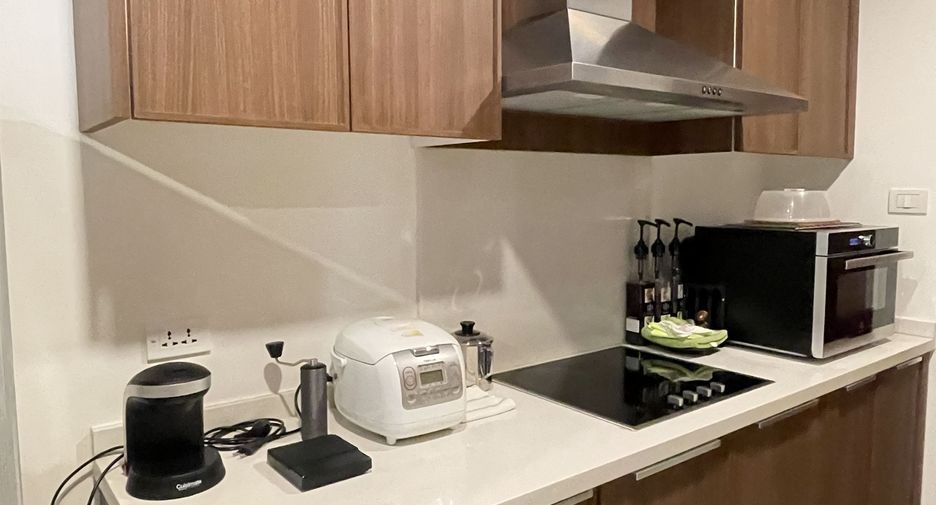 For sale and for rent 3 bedrooms condo in Sathon, Bangkok