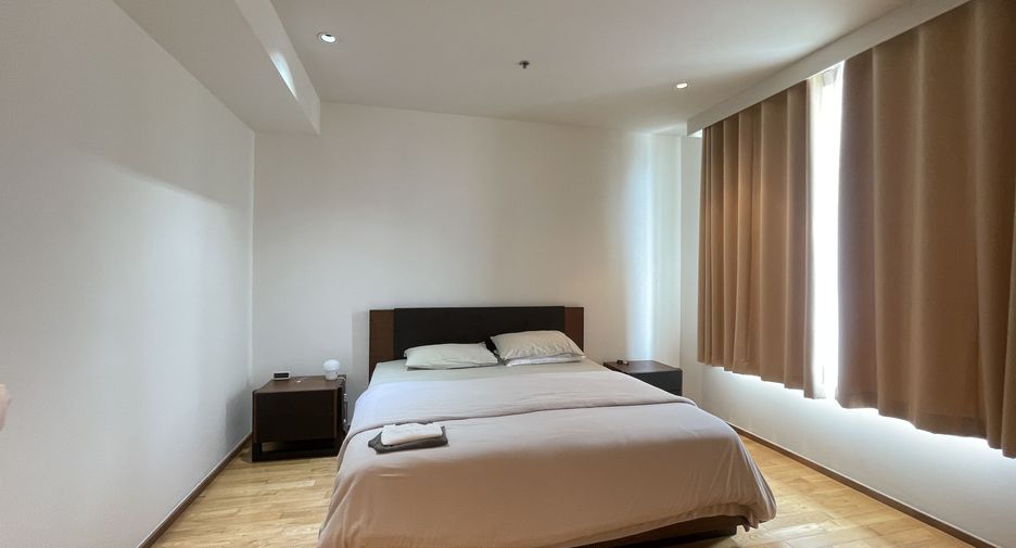 For sale and for rent 3 bedrooms condo in Sathon, Bangkok