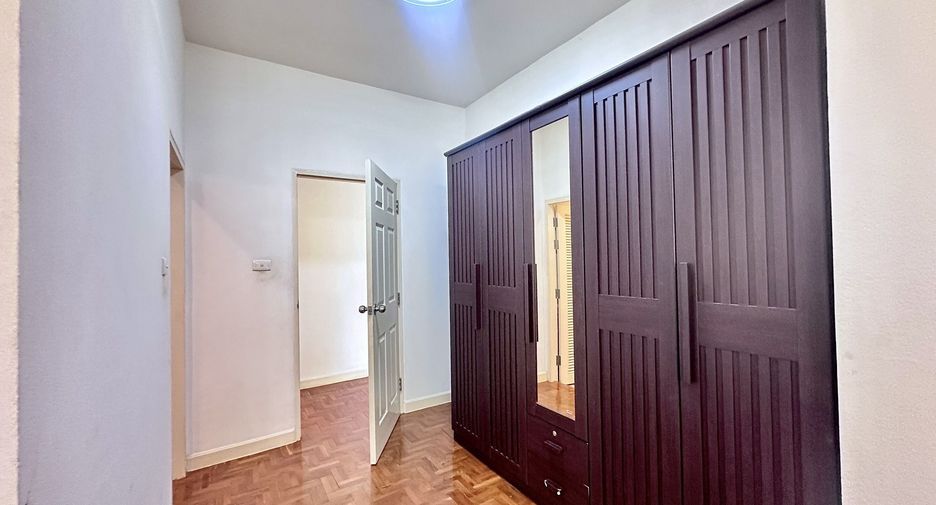For sale and for rent 3 bedrooms house in Hang Dong, Chiang Mai