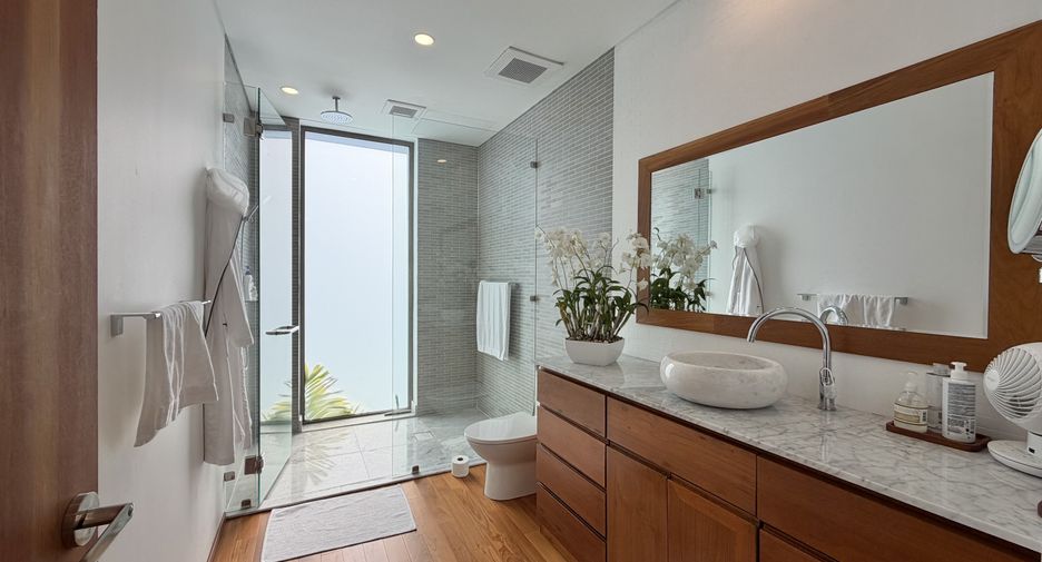 For sale 2 bedrooms condo in Thalang, Phuket