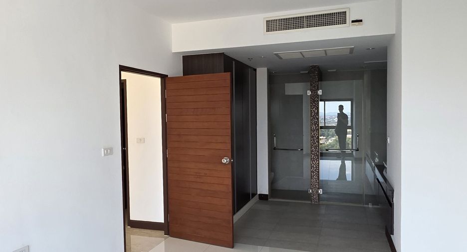 Condo en venta de 4 habitaciones en Bang Lamung, Chonburi
